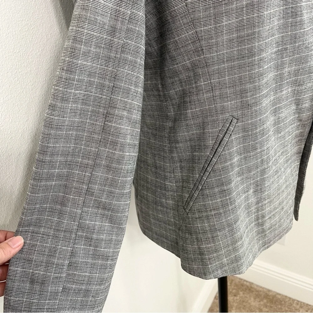 Banana Republic Factory Gray Plaid Blazer Jacket in Size 10
